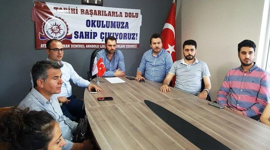 Mezunlardan Nitelikli Okul Tepkisi