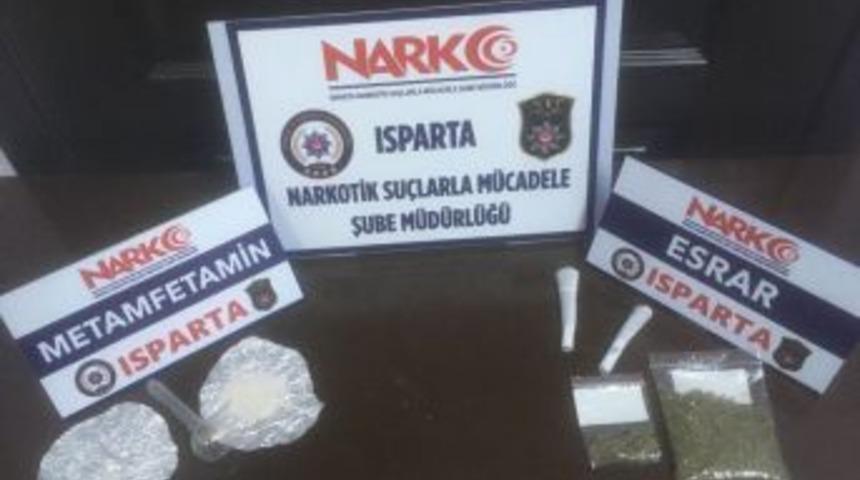 Ş&uuml;phe &Uuml;zerine Durdurulan Ara&ccedil;tan Uyuşturucu &Ccedil;ıktı