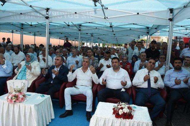 Başkan Kocamaz’ın Annesi Adına Yaptırdığı Cami İbadete Açıldı