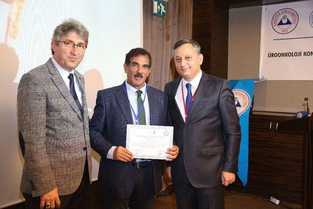 &Uuml;roonkoloji Konseyi Eğitim Toplantısı Ger&ccedil;ekleştirildi 1