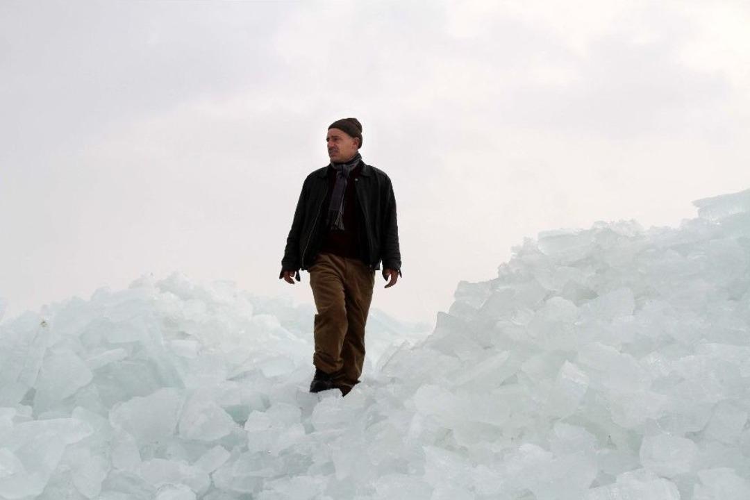&Ccedil;ıldır G&ouml;l&uuml;&rsquo;nde Kutupları Aratmayan Manzara