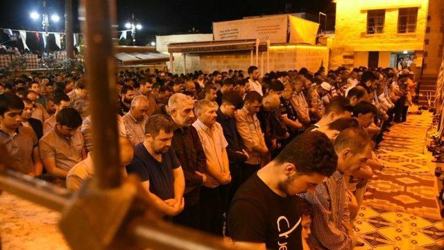 Şıh Meydanında Kadir Gecesi Coşkusu Yaşandı