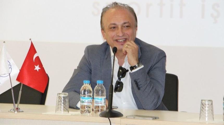 Levent Özçelik’ten, Anadolu Üniversitesi’nde Spor Söyleşisi