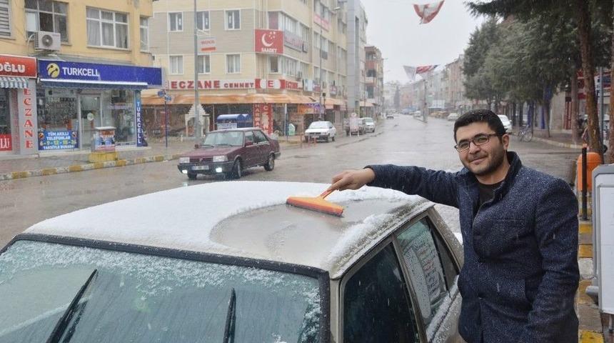 Antalya&rsquo;nın İlk Karı Korkuteli&rsquo;ye D&uuml;şt&uuml;