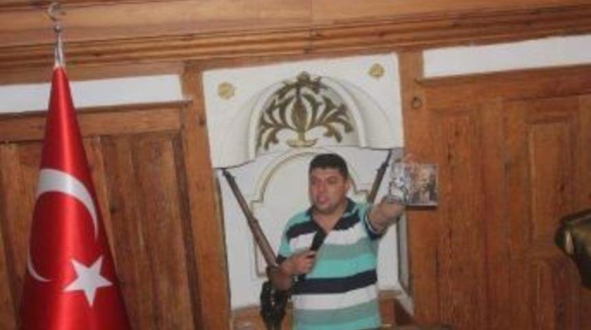 Dumlupınar Zaferini Anlatan &rsquo;r&uuml;yamda Vatanı G&ouml;rd&uuml;m&rsquo; İsimli Kitap &Ccedil;ıktı