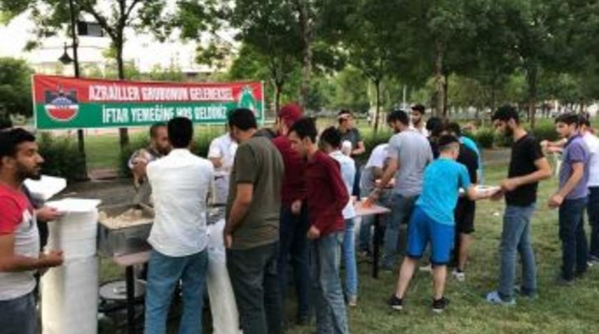 Diyarbakırlı Taraftarlar İftarda Buluştu