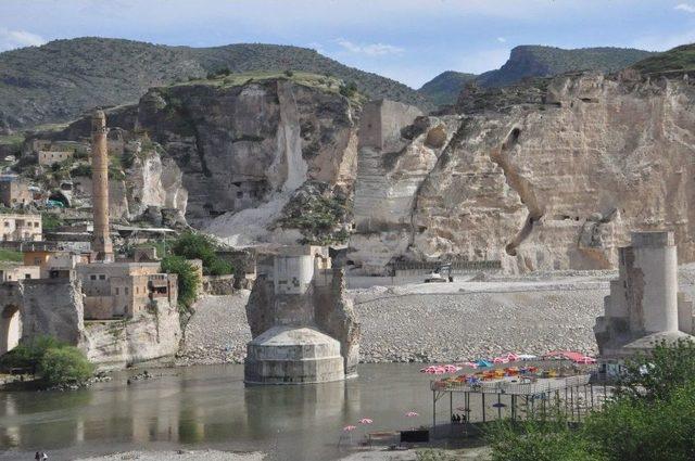 Hasankeyf’e Turist Akını