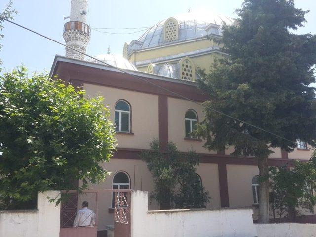 Taşkuyucak Camii Büyükşehirle Yenilendi