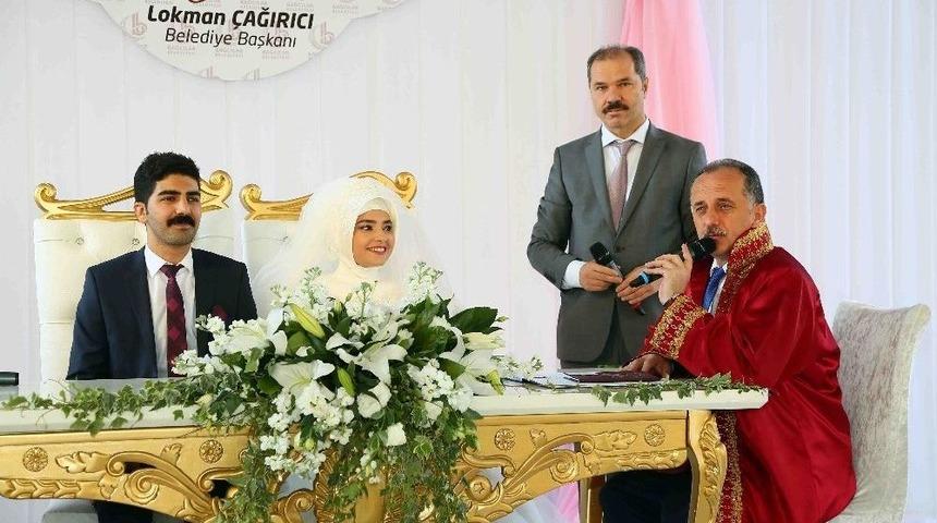 Bağcılar&rsquo;da Bir Yılda 5 Bin 300 &Ccedil;ift Mutluluğa "evet" Dedi