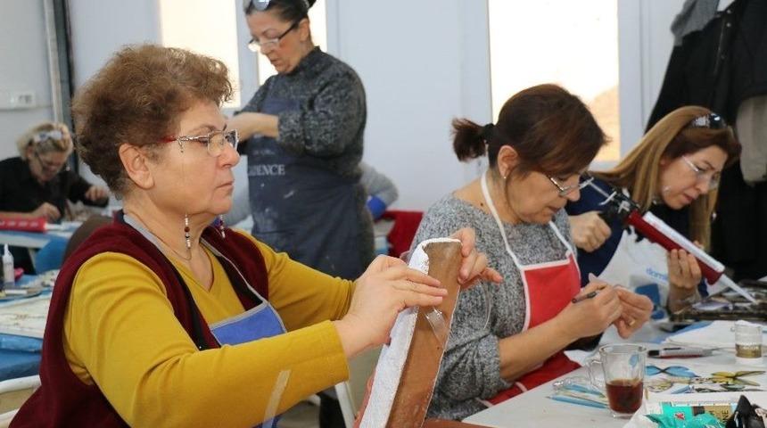 Asmek 28 Merkezde 212 Bin Kişiye Ulaştı