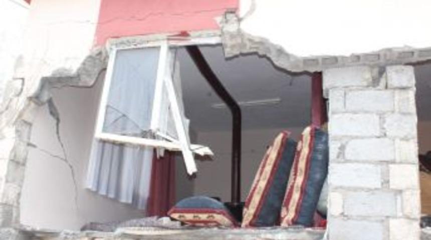 Başbakan Adıyaman&rsquo;a Ulaşmadan M&uuml;jde Ulaştı