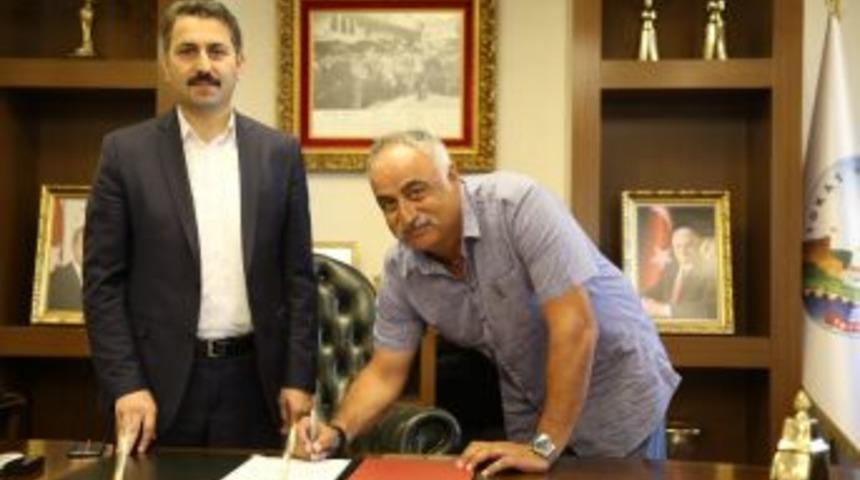 Tecrübeli Teknik Adam Reşat Arığ, Plevnespor’da