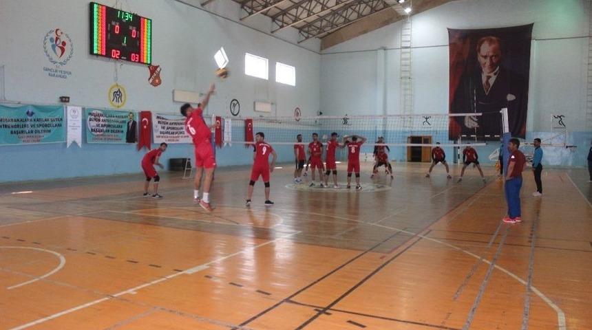 Ağrı&rsquo;da Kyk Voleybol Ve Basketbol Turnuvası T&uuml;rkiye Grup Eleme Ma&ccedil;ları Yapıldı