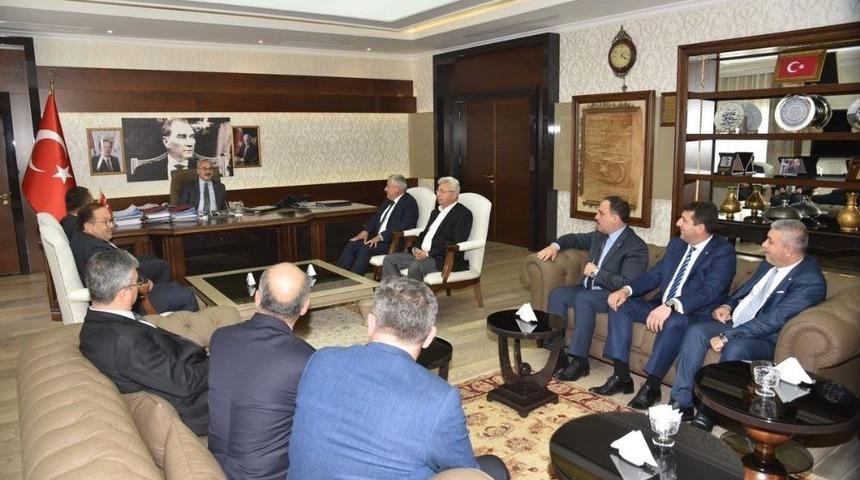 Aydın Ticaret Borsasının Yeni Meclisinden Vali K&ouml;şger&rsquo;e Ziyaret