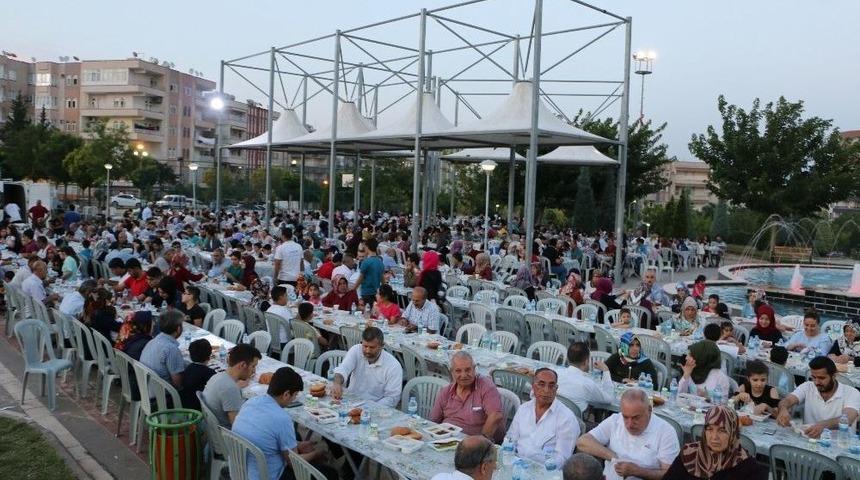 Haliliyeliler Kardeşlik Sofrasında Buluştu