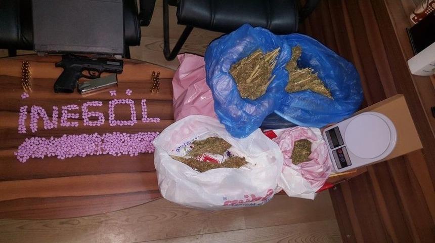 Bursa&rsquo;da Kıraathanelere Uyuşturucu Baskını