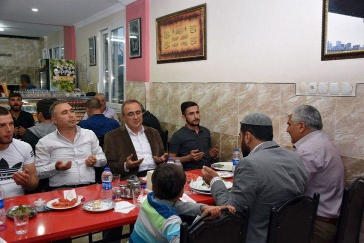 Başkan Karaçoban Askerleri Dualarla Uğurladı G1