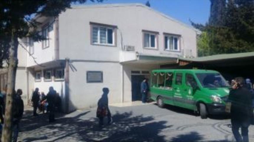 Eski Bakan Ercan Vuralhan&rsquo;ın Cenazesi Zincirlikuyu Mezarlığı Gasilhanesi&rsquo;ne Getirildi