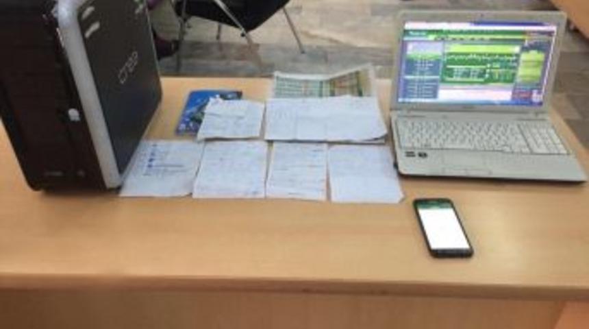 Mardin&rsquo;de Yasadışı Bahis Oynatan İş Yerlerine Baskın