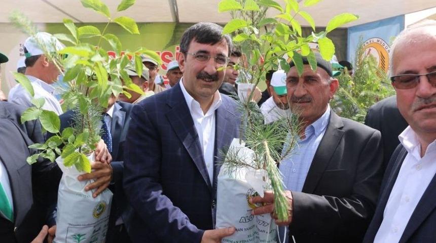 Bing&ouml;l&rsquo;de 8 Tesisin Temeli Atıldı