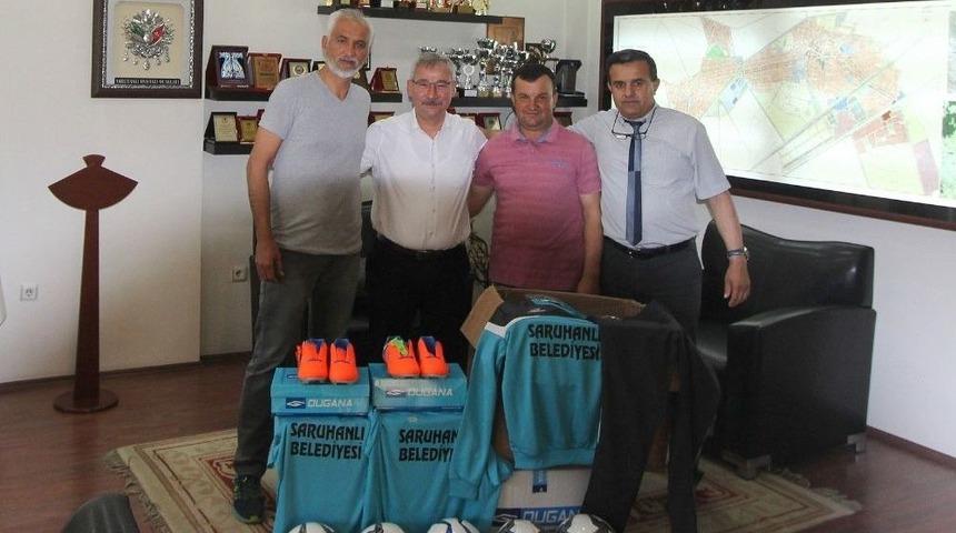Başkan Yaralı&rsquo;dan Yedi Eyl&uuml;l Spor Kul&uuml;b&uuml;ne Malzeme Desteği