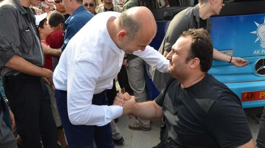 Bakan Soylu, Adana&rsquo;da Vatandaşlarla Buluştu