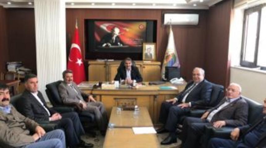 Başkan Kutlu İl Genel Meclisi Yönetimiyle Bir Araya Geldi