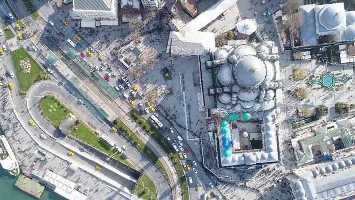 Galata Köprüsü’ne Kadar Uzanan 61 Milyonluk Kuyruk G4