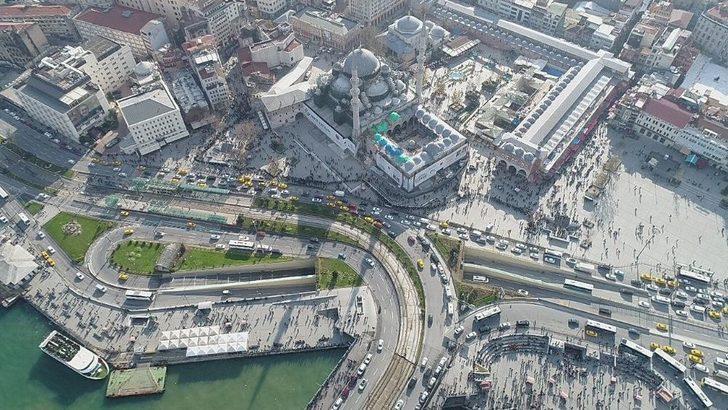 Galata Köprüsü’ne Kadar Uzanan 61 Milyonluk Kuyruk G5