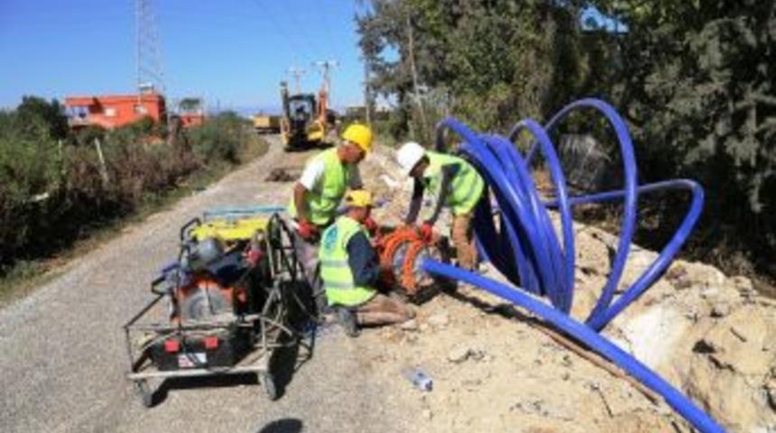Tarsus&rsquo;ta İ&ccedil;me Suyu Şebeke Hattı &Ccedil;alışmaları Tamamlandı