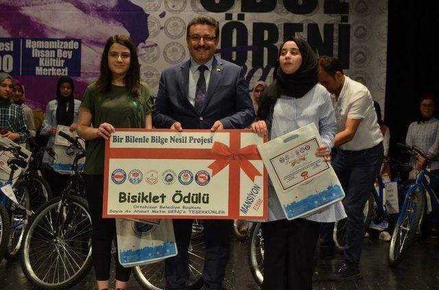 Trabzon’da “bir Bilenle Bilge Nesil” Kitap Okuma Yarışması Ödül Töreni Gerçekleşti