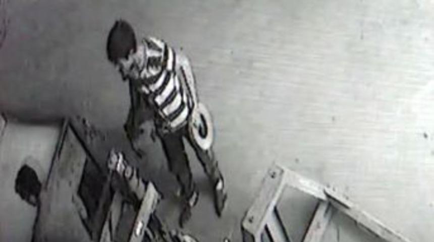 Kahramanmaraş&rsquo;ta Hırsızlık Zanlısı Tutuklandı