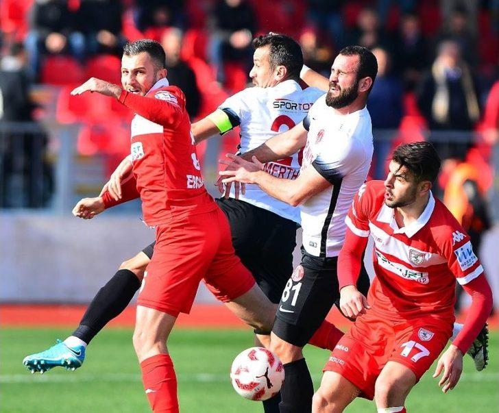 Tff 1. Lig: Ümraniyespor: 4 - Samsunspor: 2 G4