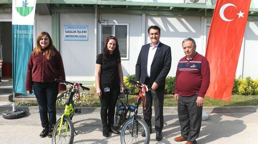 Osmangazi&rsquo;den Kilo Verene Bisiklet Hediye