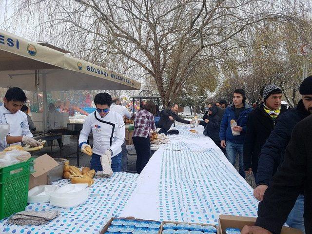 Başkentliler Karda Hamsi Festivali Yaptı 2