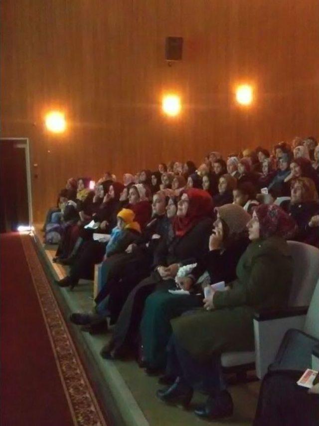 İpekyolu Belediyesinden “internet Ve Teknoloji Bağımlılığı” Semineri