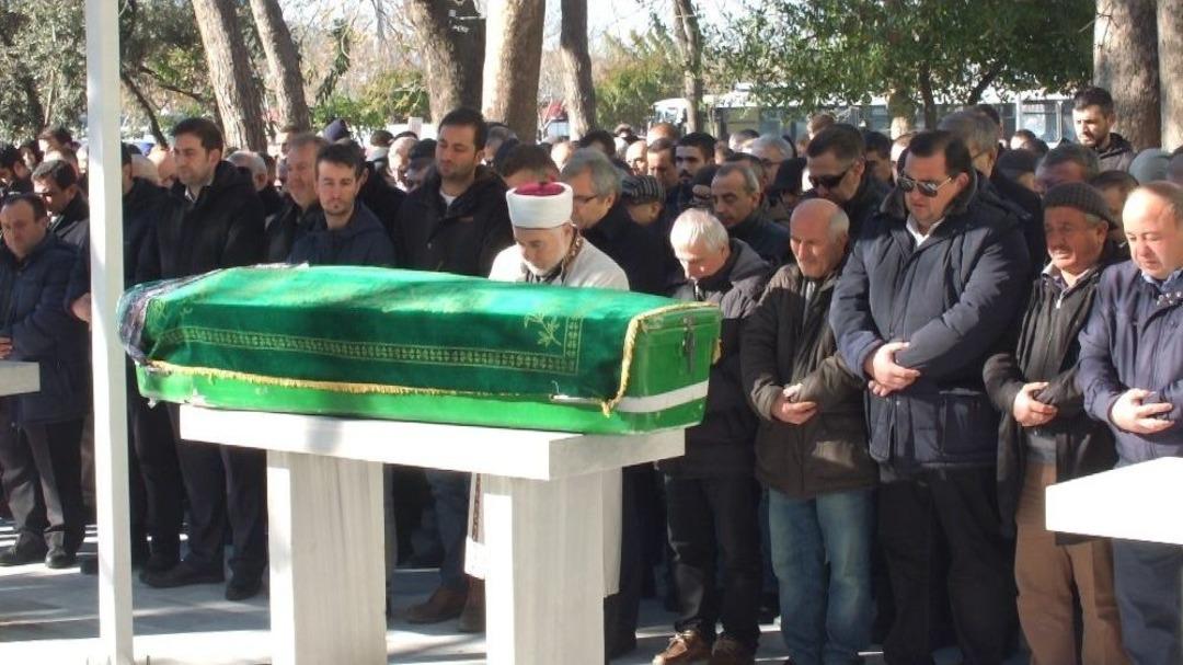 Cinnet Kurbanı M&uuml;hendis Kadın Son Yolculuğuna Uğurlandı