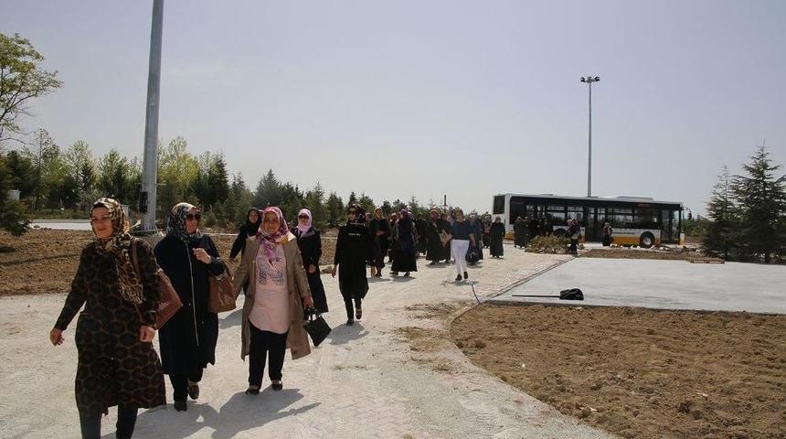 Karaman Belediyesinin Hanımlar İ&ccedil;in D&uuml;zenlediği Şehir Gezilere Devam Ediyor