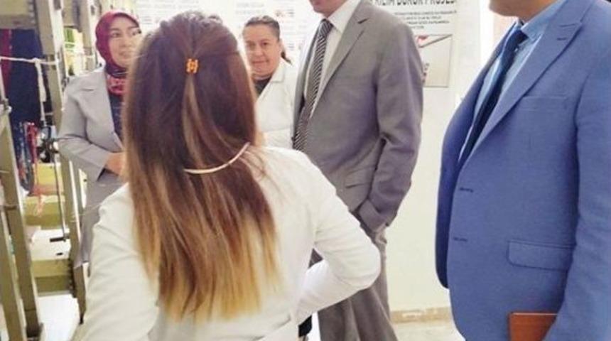 &Ccedil;&uuml;ng&uuml;ş&rsquo;te &lsquo;sevdiğine S&ouml;z&uuml; Olan Bir Kilim Dokur&rsquo; Projesi