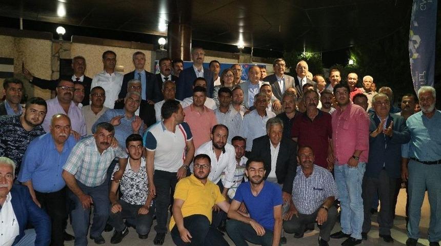 Bakan G&uuml;l, Gaziantep&rsquo;te Şof&ouml;rler Ve Otomobilciler Odasının İftarına Katıldı