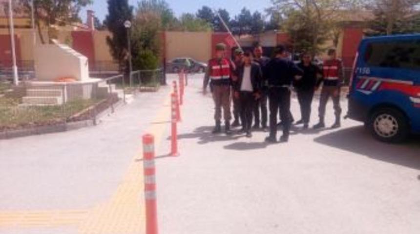 Pkk/kck Propagandası Yapan 4 Erbaş Ve Er Gözaltına Alındı