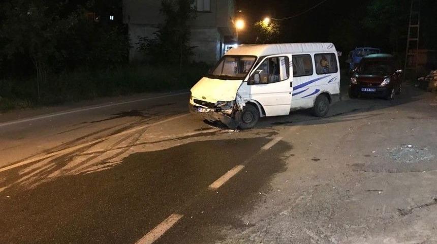 İftar Vakti Minib&uuml;s&uuml;n Freni Boşaldı: 1 &Ouml;l&uuml;