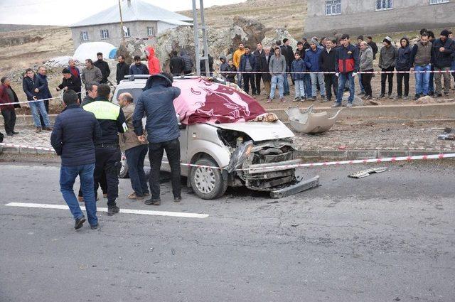 Patnos’ta Trafik Kazası: 1 Ölü, 1 Yaralı