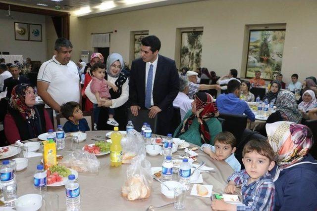 Yenice’de Şehit Ve Gazi Ailelerine İftar Yemeği