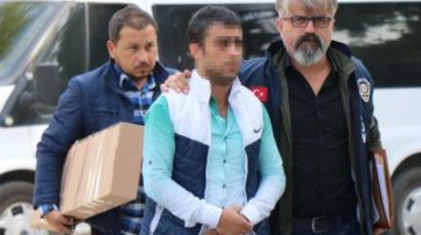 Samsun&rsquo;da &Ccedil;akmak Kavgası: 2 Yaralı