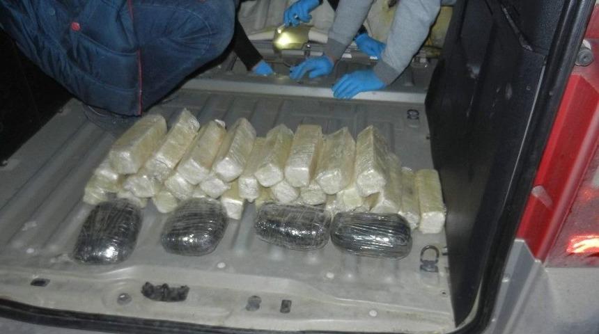 Uyuşturucu Tacirlerine 76 Yıl Hapis Cezası