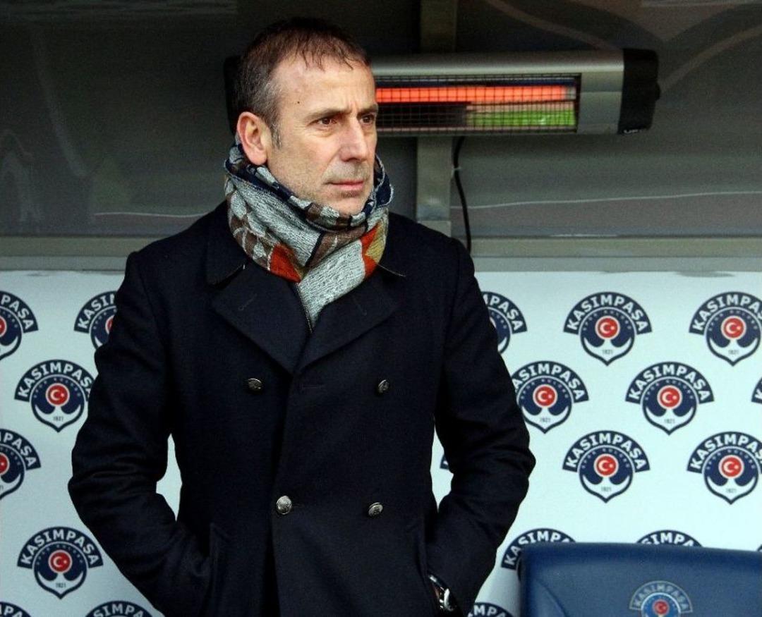 S&uuml;per Lig: Kasımpaşa: - Medipol Başakşehir: 1 (ma&ccedil; Devam Ediyor)