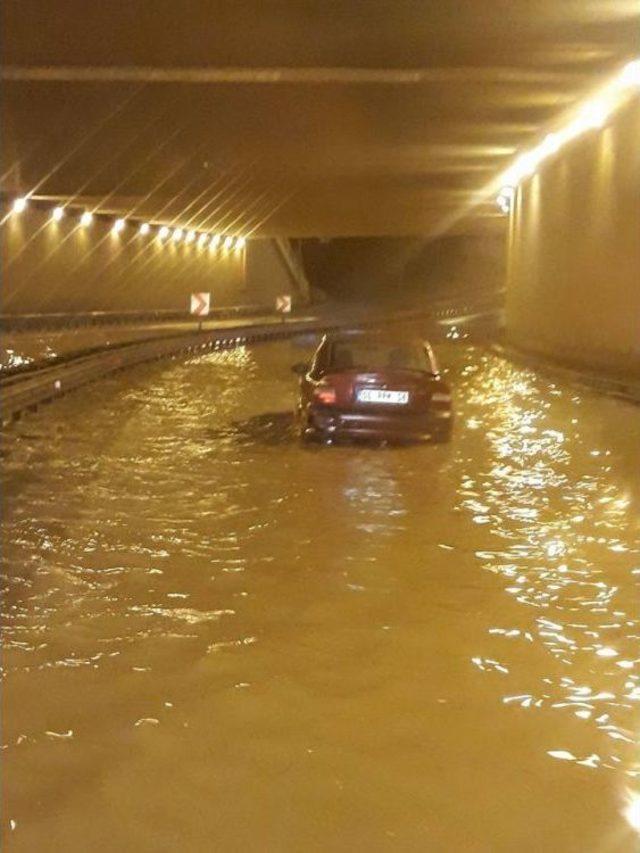 Konya’da Sağanak Yağmur Sele Dönüştü