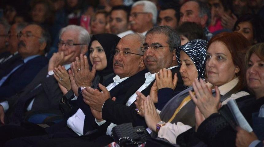 Hz. Mevlana Vuslatının 744. Yıl D&ouml;n&uuml;m&uuml;nde Anıldı