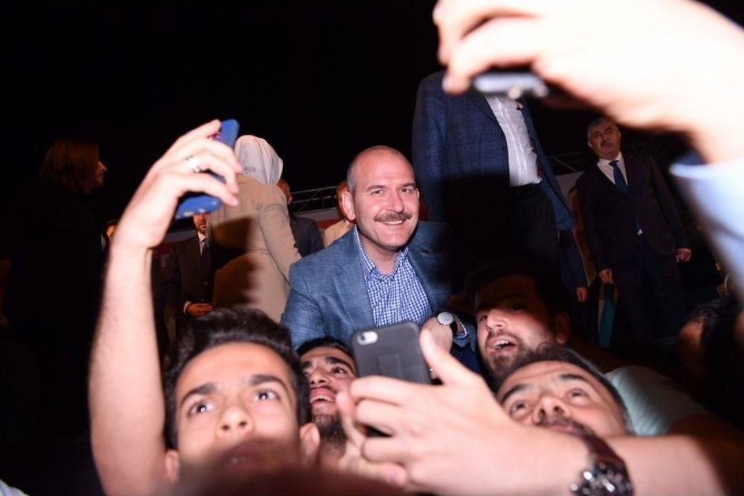 Bakan Soylu, Malatya&rsquo;da Sahur Programına Katıldı